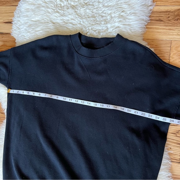 Old Navy Oversized Crew Neck Sweatshirt Textured Waffle XS Leggings Leng… - Picture 3 of 6